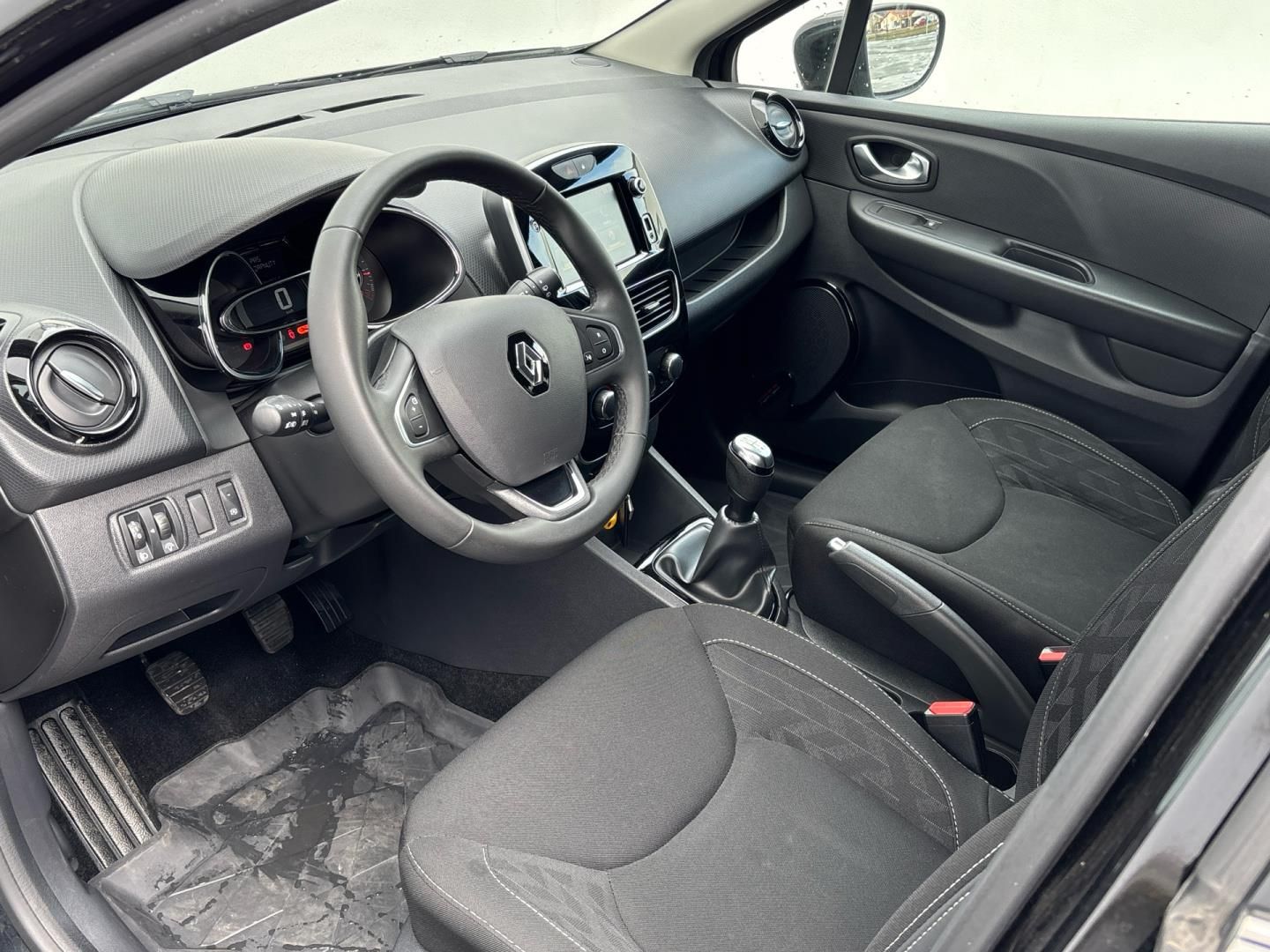 Renault Clio, 0.9 TCe / 56 kW Limited,ČR - fotka 6