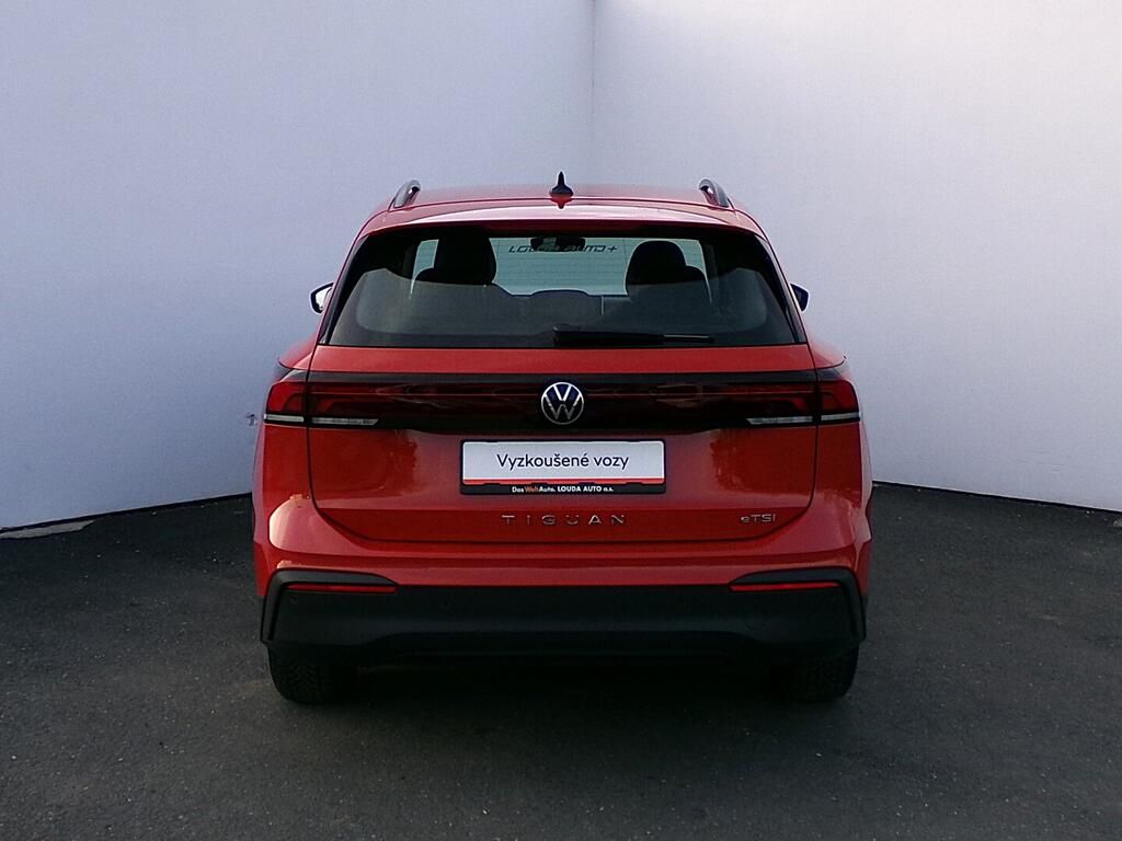 Volkswagen Tiguan, Life 1.5 TSI 96 kW - fotka 6