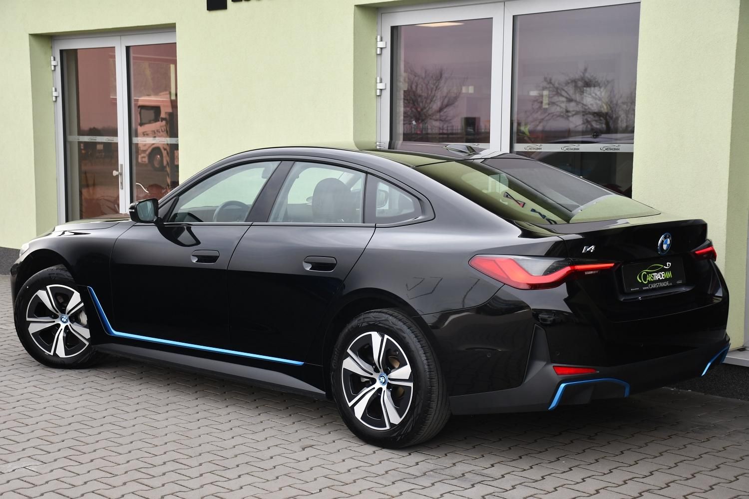 BMW i4, eDrive40 97,4%SoH. - fotka 3