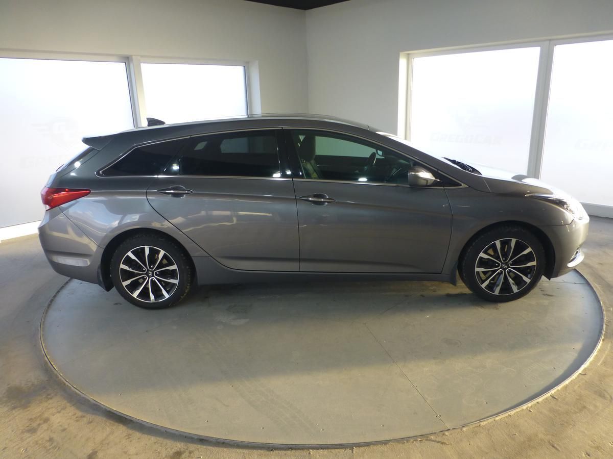 Hyundai i40, 1,7CRDI-104KW*VYHŘ.S*KAMERA*ČR - fotka 5