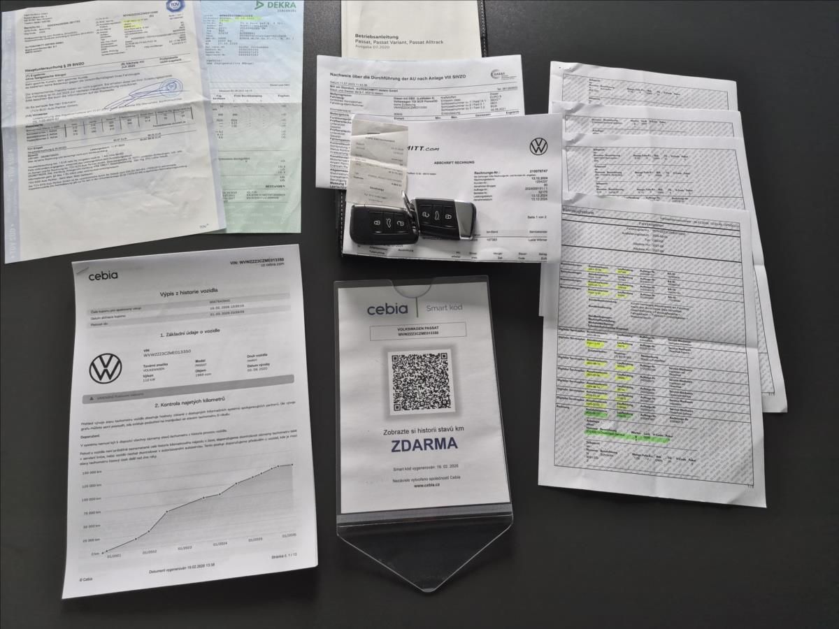 Volkswagen Passat, 2,0 TDI DSG ACC NAVI S.KNIHA - fotka 3