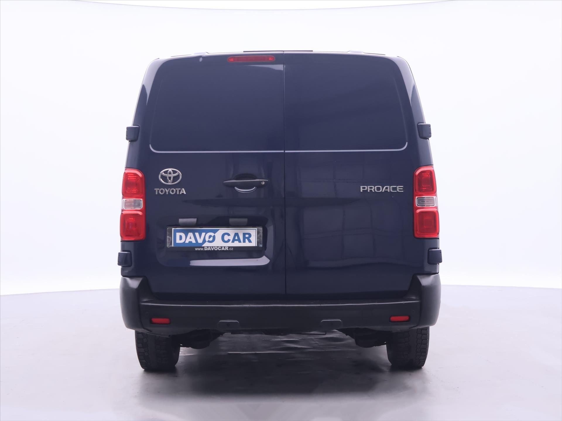 Toyota Proace, 2,0 D-4D 90kW L2 6-míst CZ DPH - fotka 6