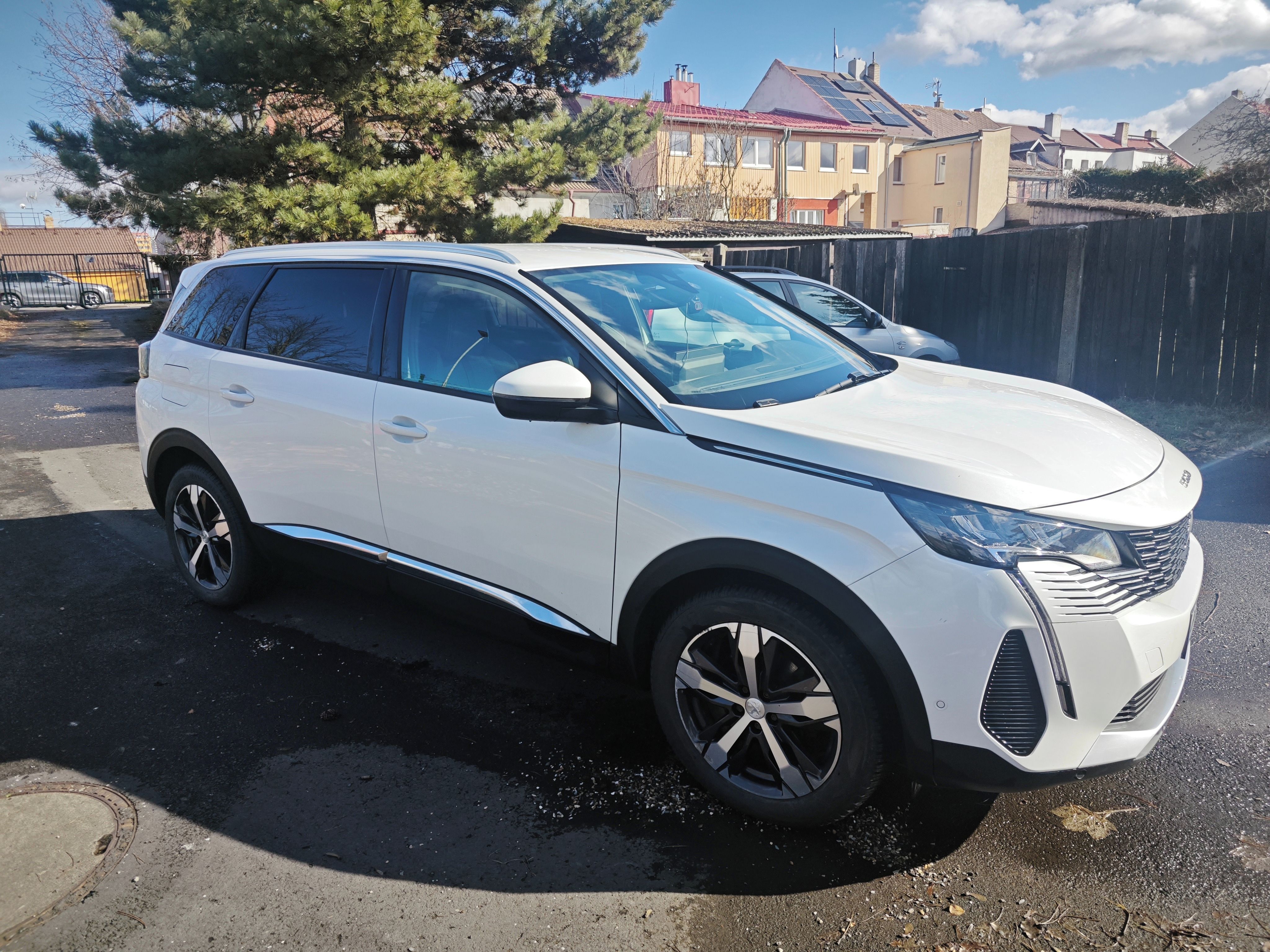 Peugeot 5008, 1,5 HDI - fotka 2