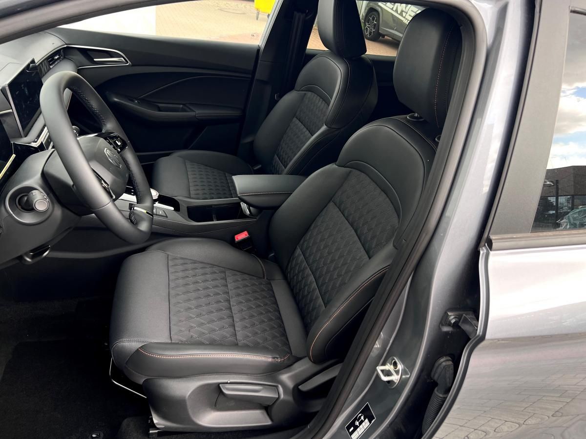 MG MG3, HEV EXCLUSIVE 1.5 - fotka 6