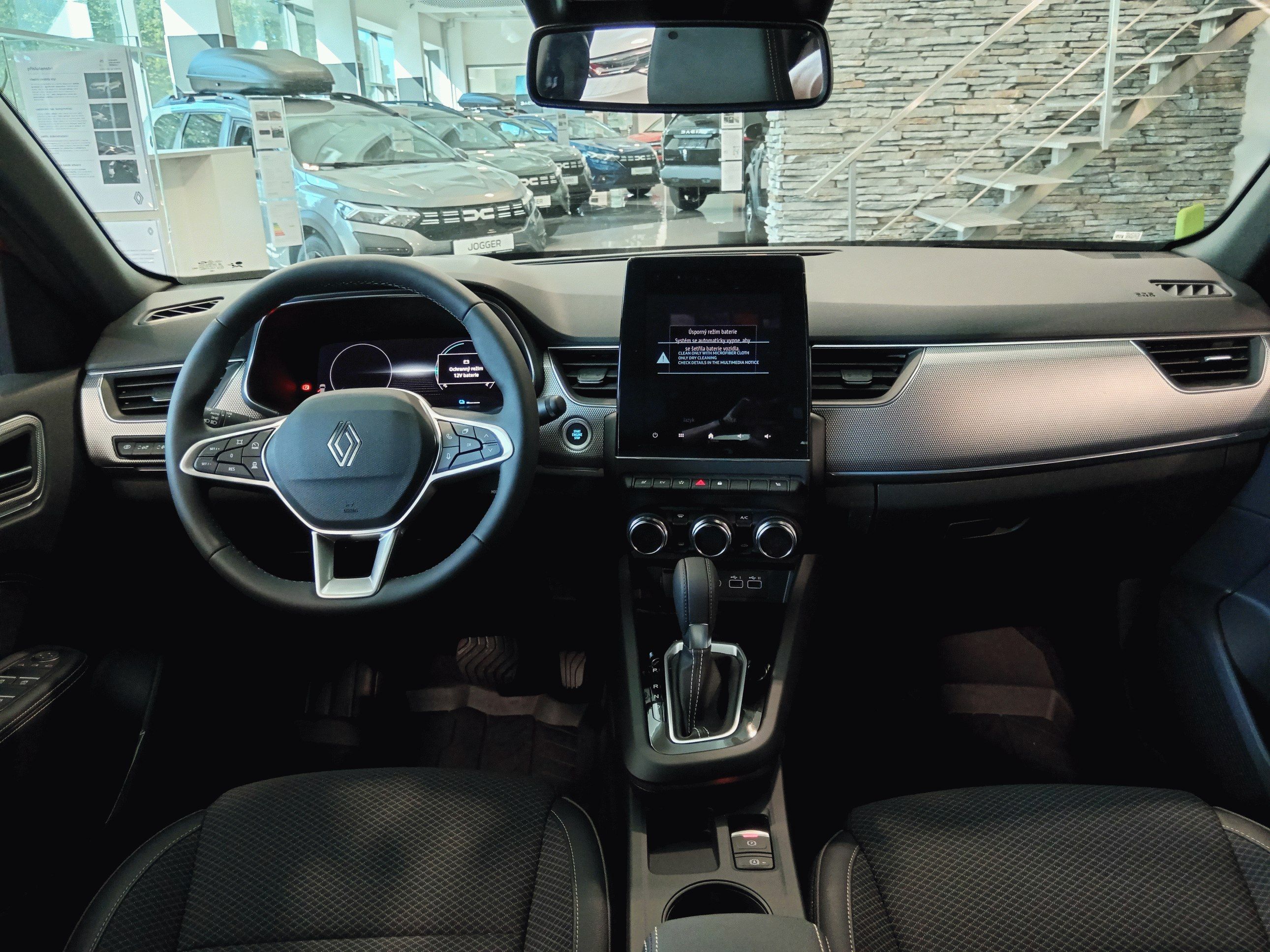 Renault Arkana, techno  E-Tech full hybrid 145 - fotka 5