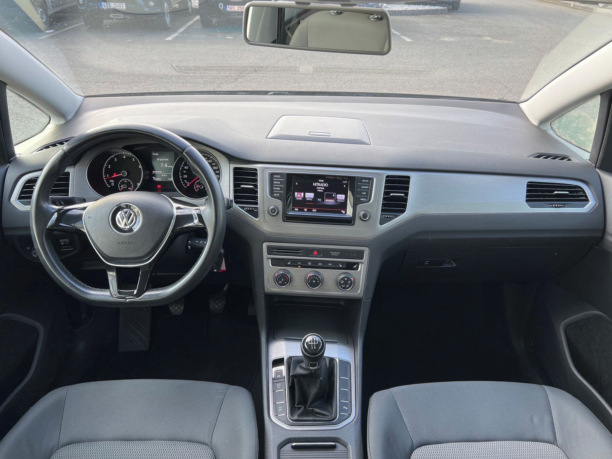 Volkswagen Golf Sportsvan, 1.2 TSi 86k SERVIS ZÁRUKA - fotka 3