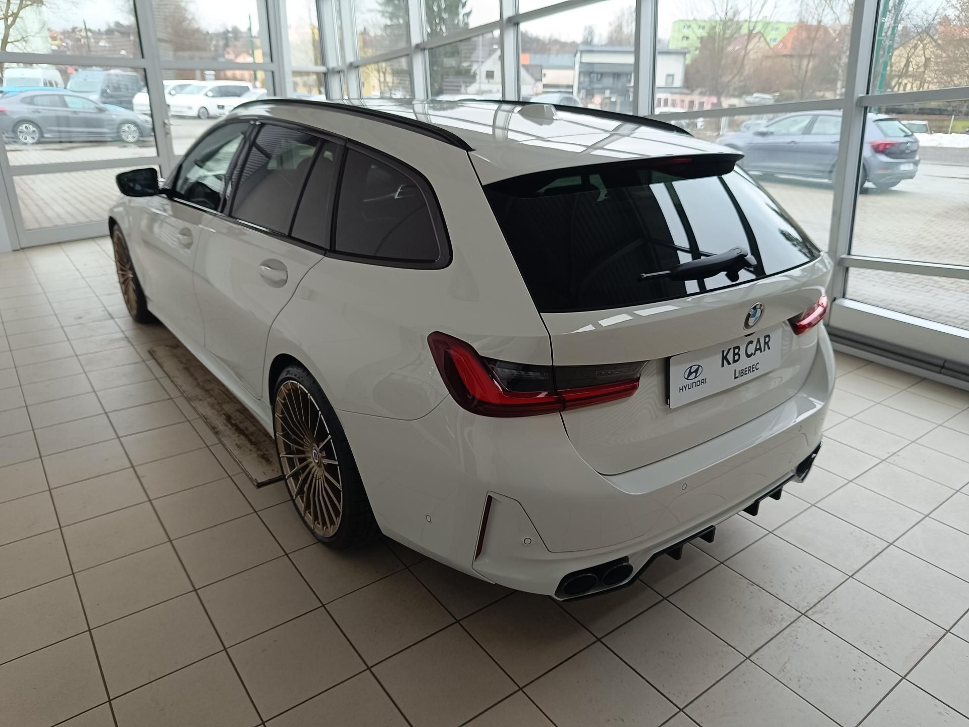 Alpina B3 S, GT 389kW AT 4x4 - fotka 2