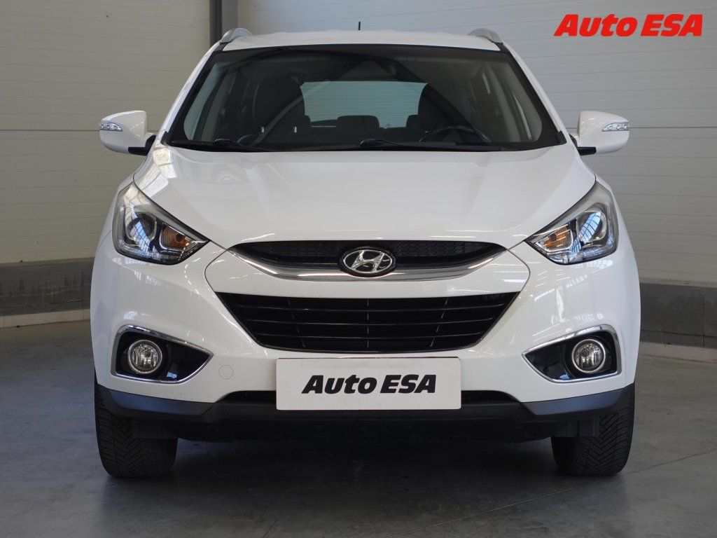 Hyundai ix35, 2.0 GDi,2.maj,ČR,Trikolor - fotka 2