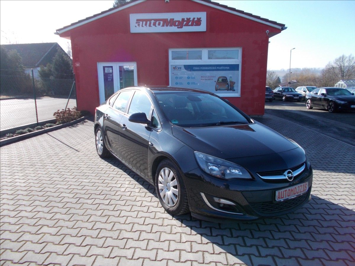 Opel Astra, 1,4 T DIGIKLIMA NAVI TEMPOMAT