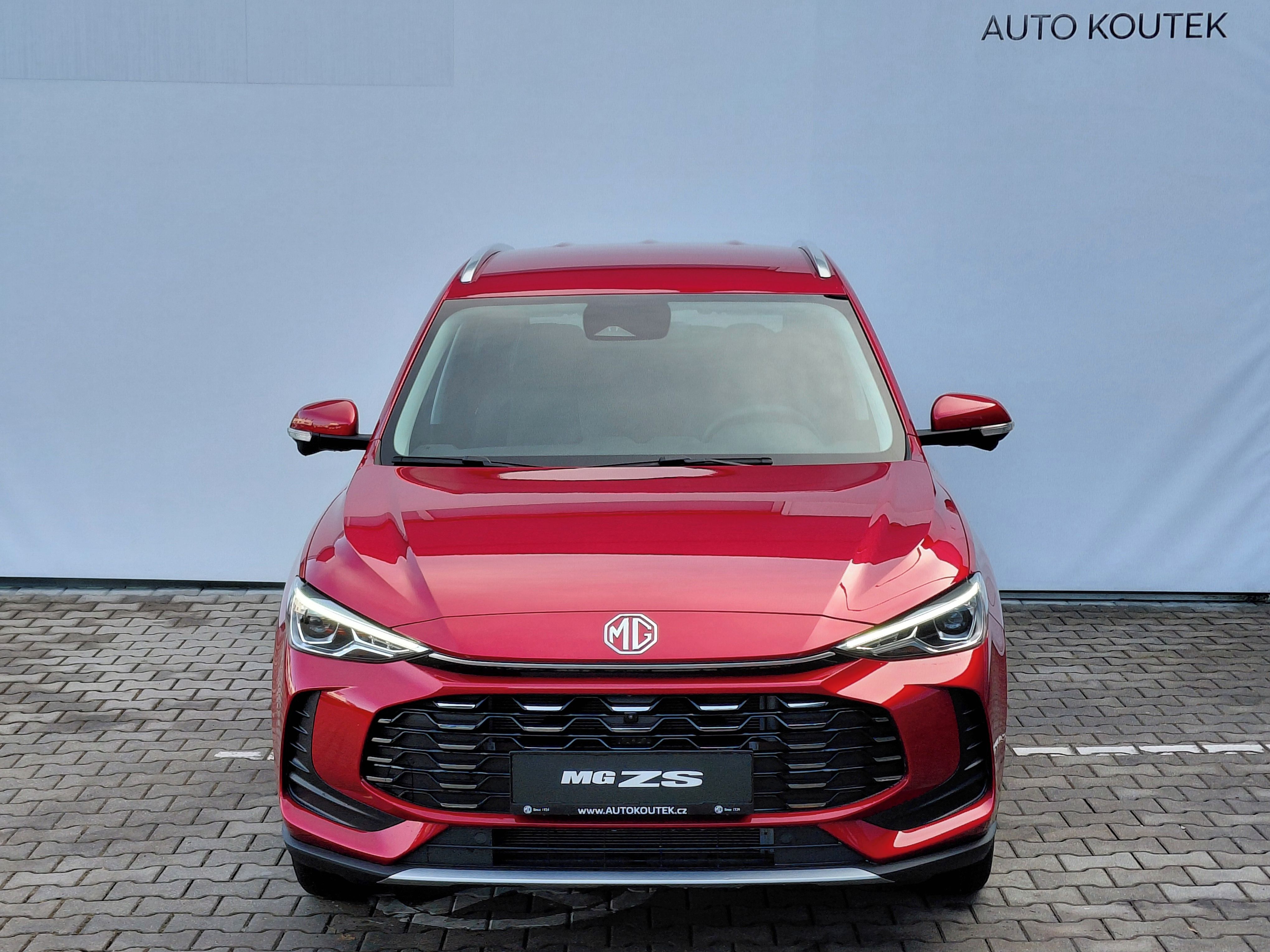 MG ZS, ELEGANCE 1.5I MT5 85kW/115k - fotka 4
