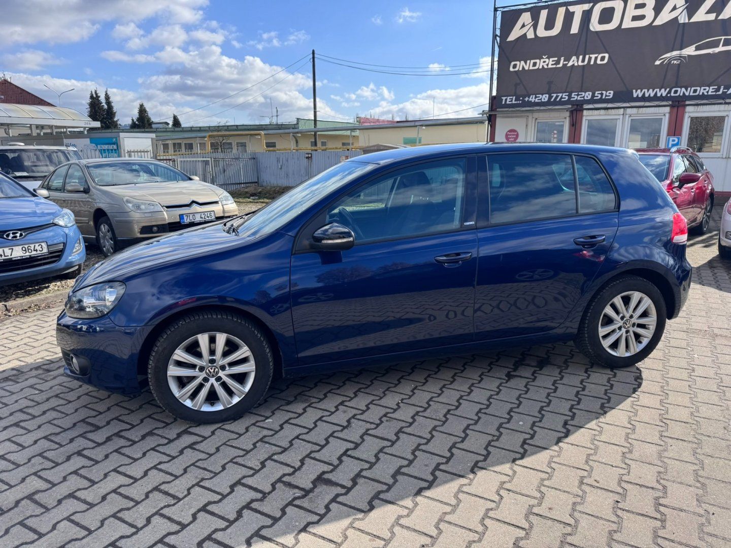 Volkswagen Golf, STYLE 1,2 TSI 63 KW STK TAŽNÉ - fotka 3