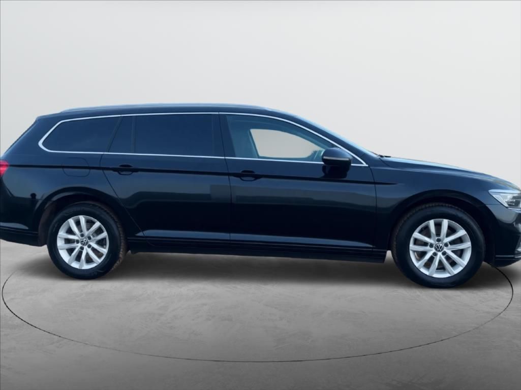 Volkswagen Passat, 2,0 TDi DSG,1.Maj,Odpočet DPH - fotka 4