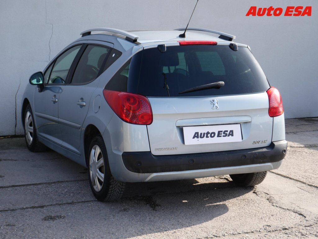 Peugeot 207, 1.6HDi - fotka 4