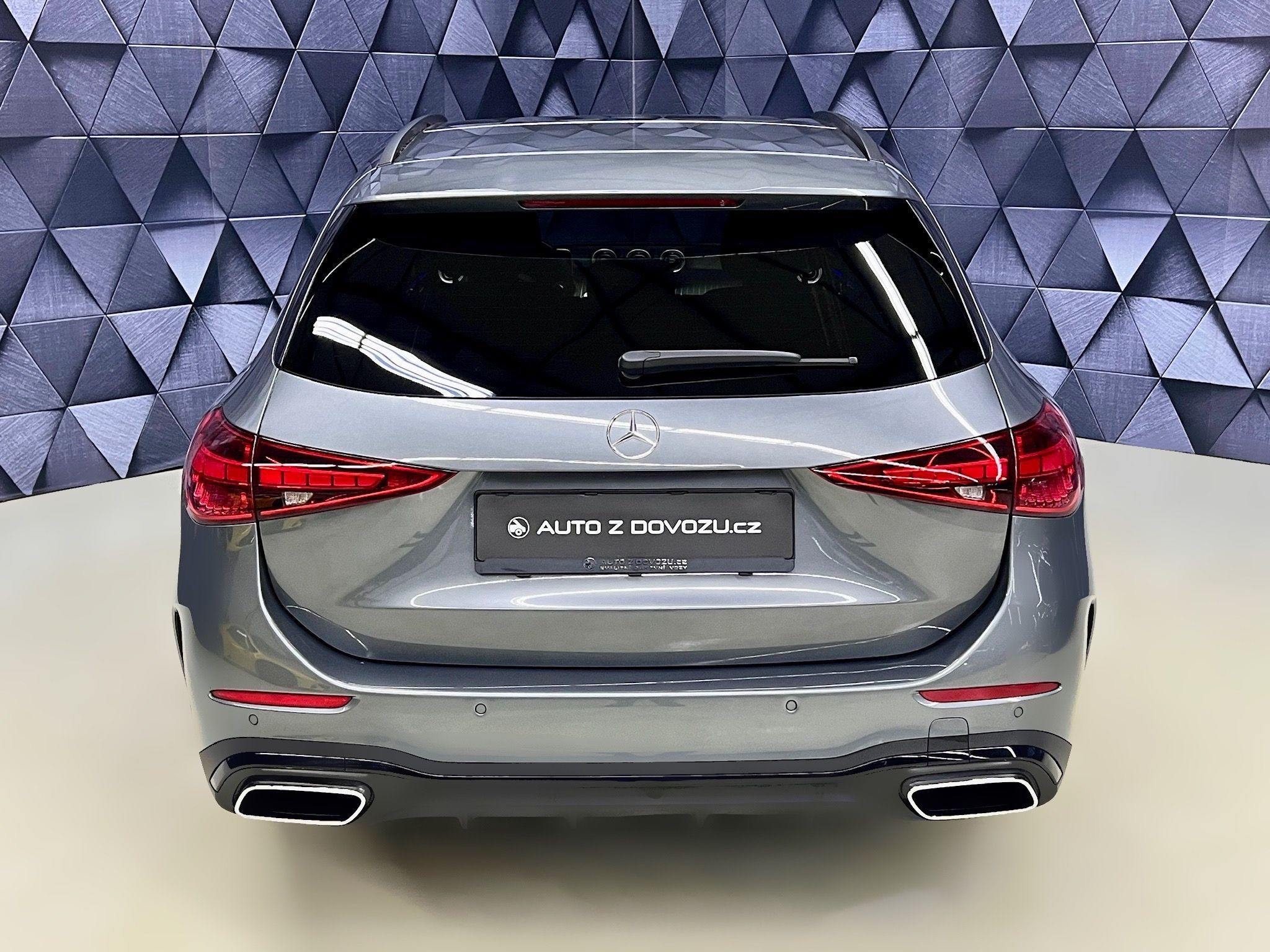 Mercedes-Benz Třídy C, 220d 4MATIC AMG, BURMESTER - fotka 6