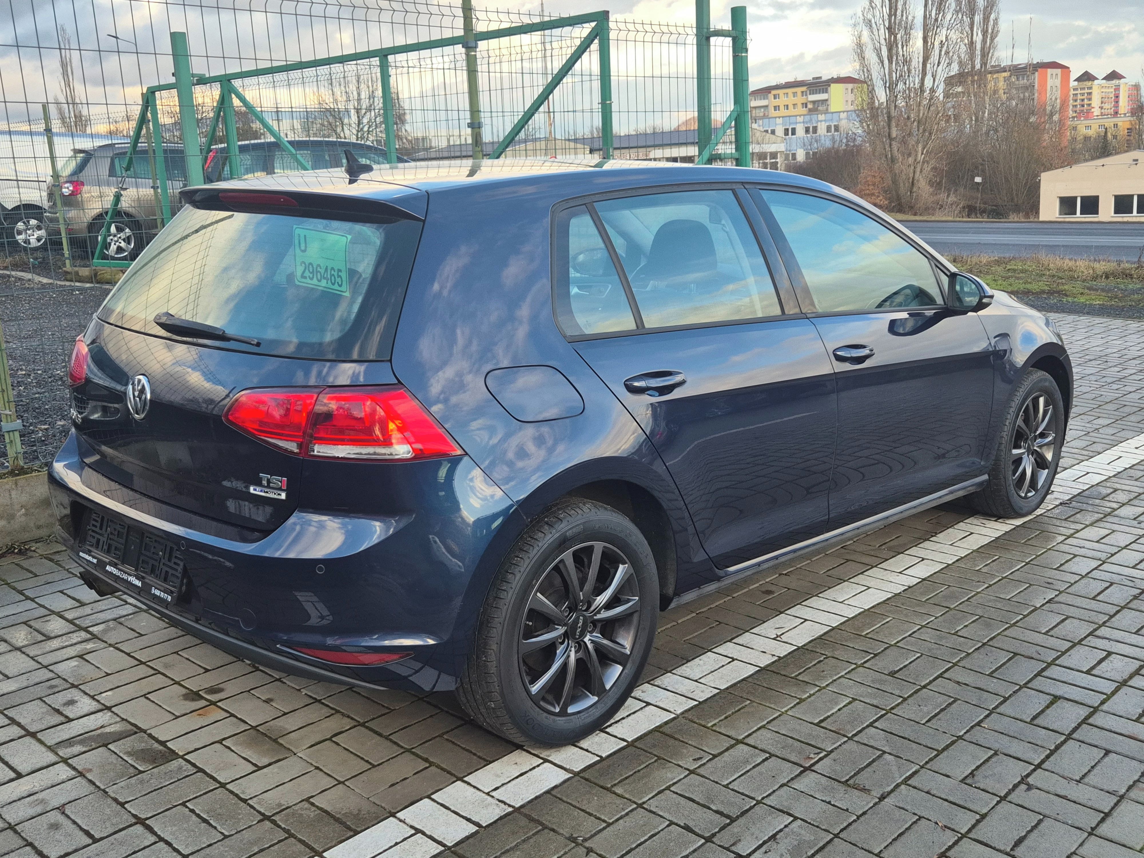 Volkswagen Golf, 1.4 TSI - TOP STAV - fotka 2