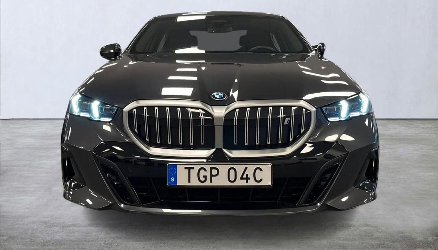 BMW i5, xDrive40 M-Sport Kam Ambient - fotka 5