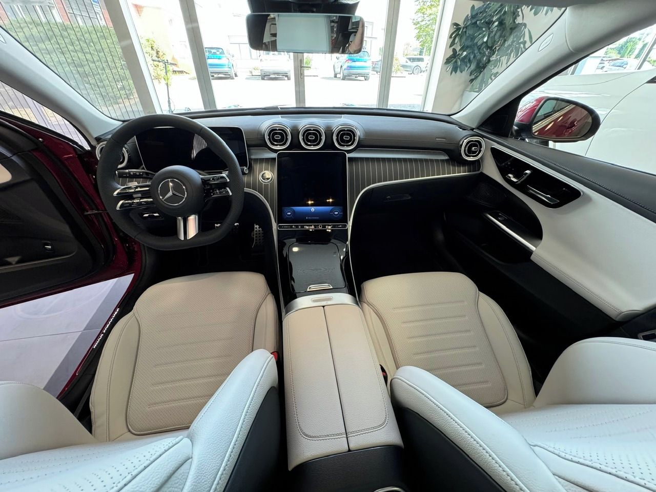 Mercedes-Benz Třídy C, C 220d, NEZ. TOPENÍ, TAŽNÉ - fotka 3