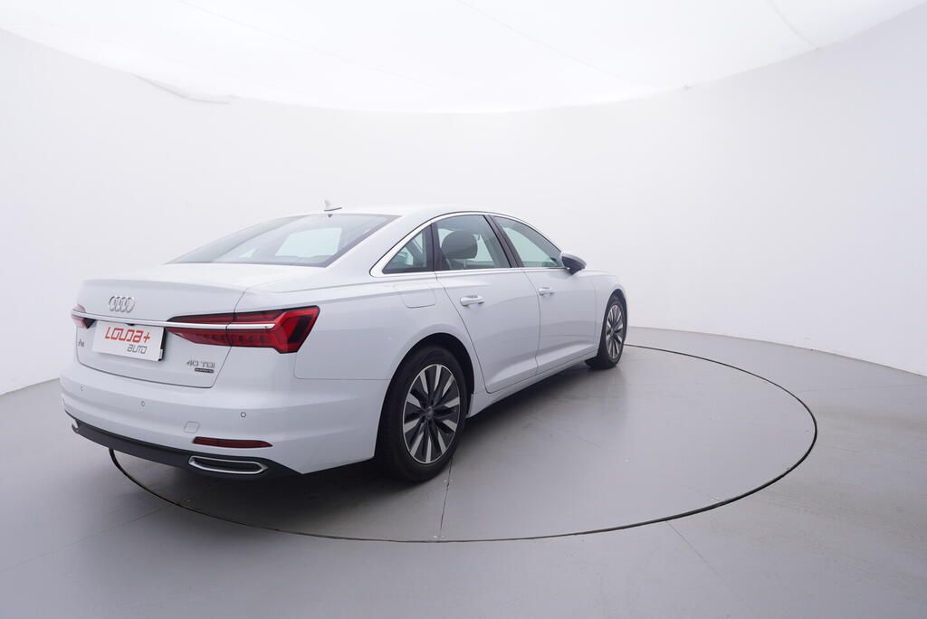 Audi A6, 2.0 TDI 150 kW - fotka 5