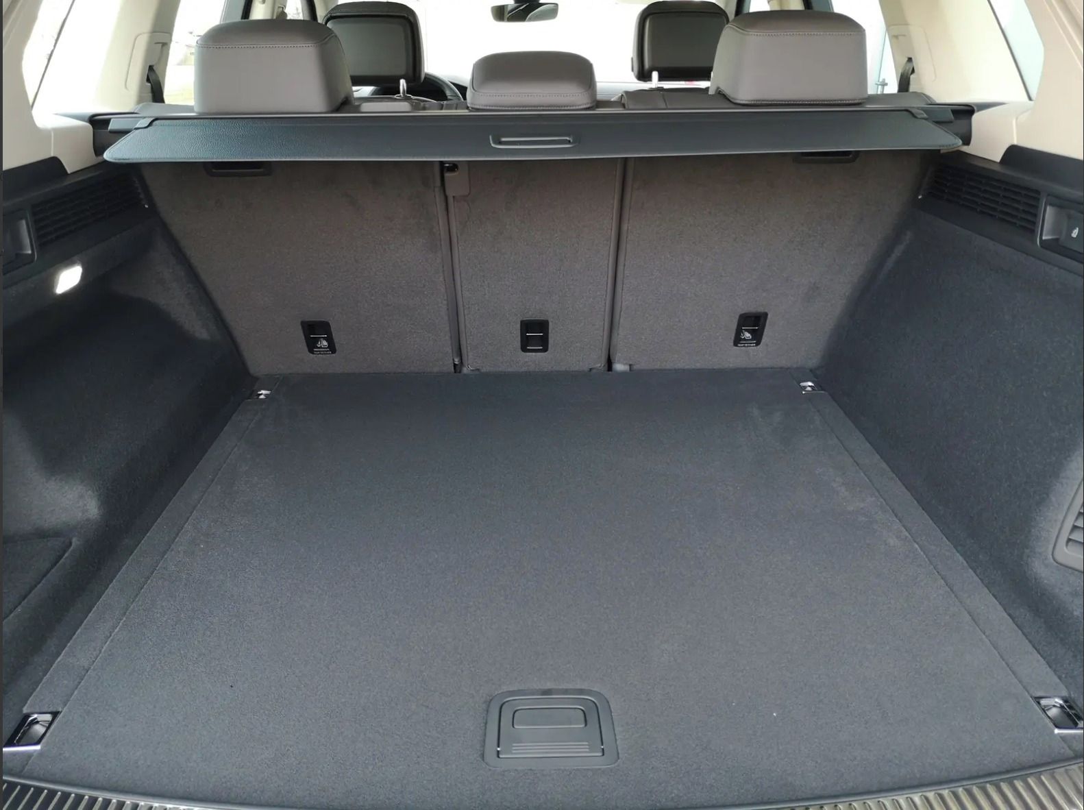 Volkswagen Touareg, 3.0 TDI V6 4Motion 210kW Final - fotka 6