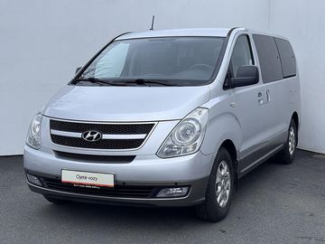 Tour 2.5 CRDi 125 kW
