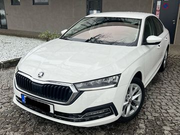 2.0TDi STYLE FULLLED DPH CEBIA