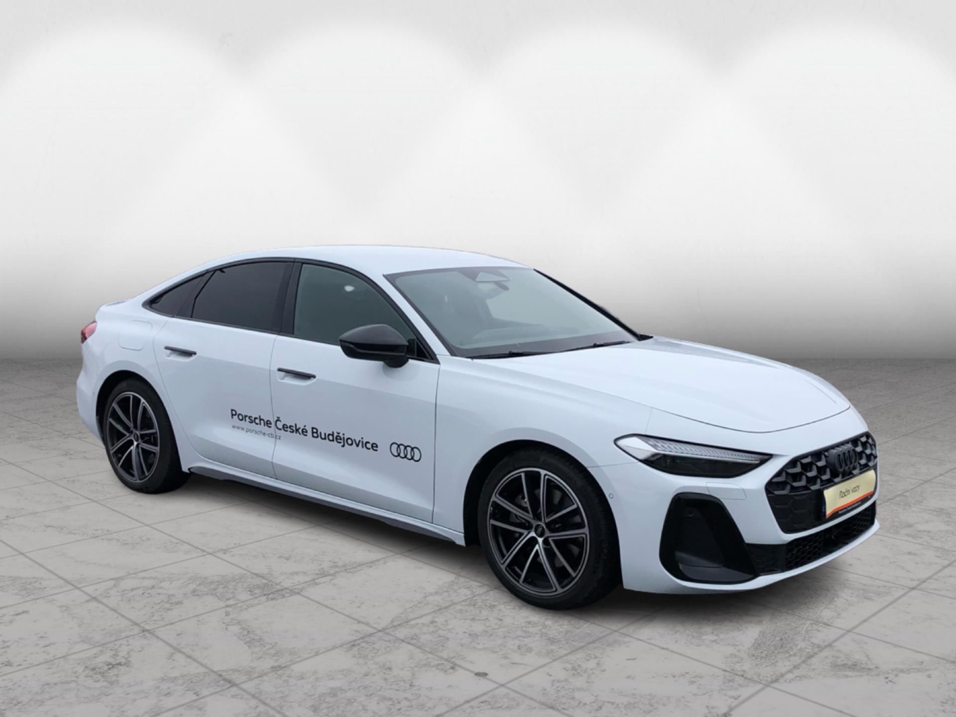 Audi A5, 2,0 TDI - fotka 6