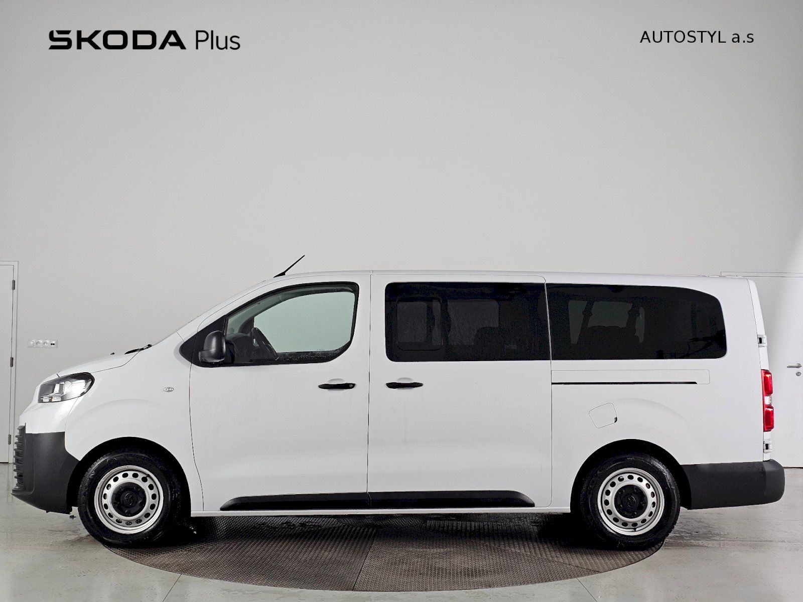 Toyota Proace Verso, 2.0D 106kW L2 COMBI 8MÍST - fotka 3