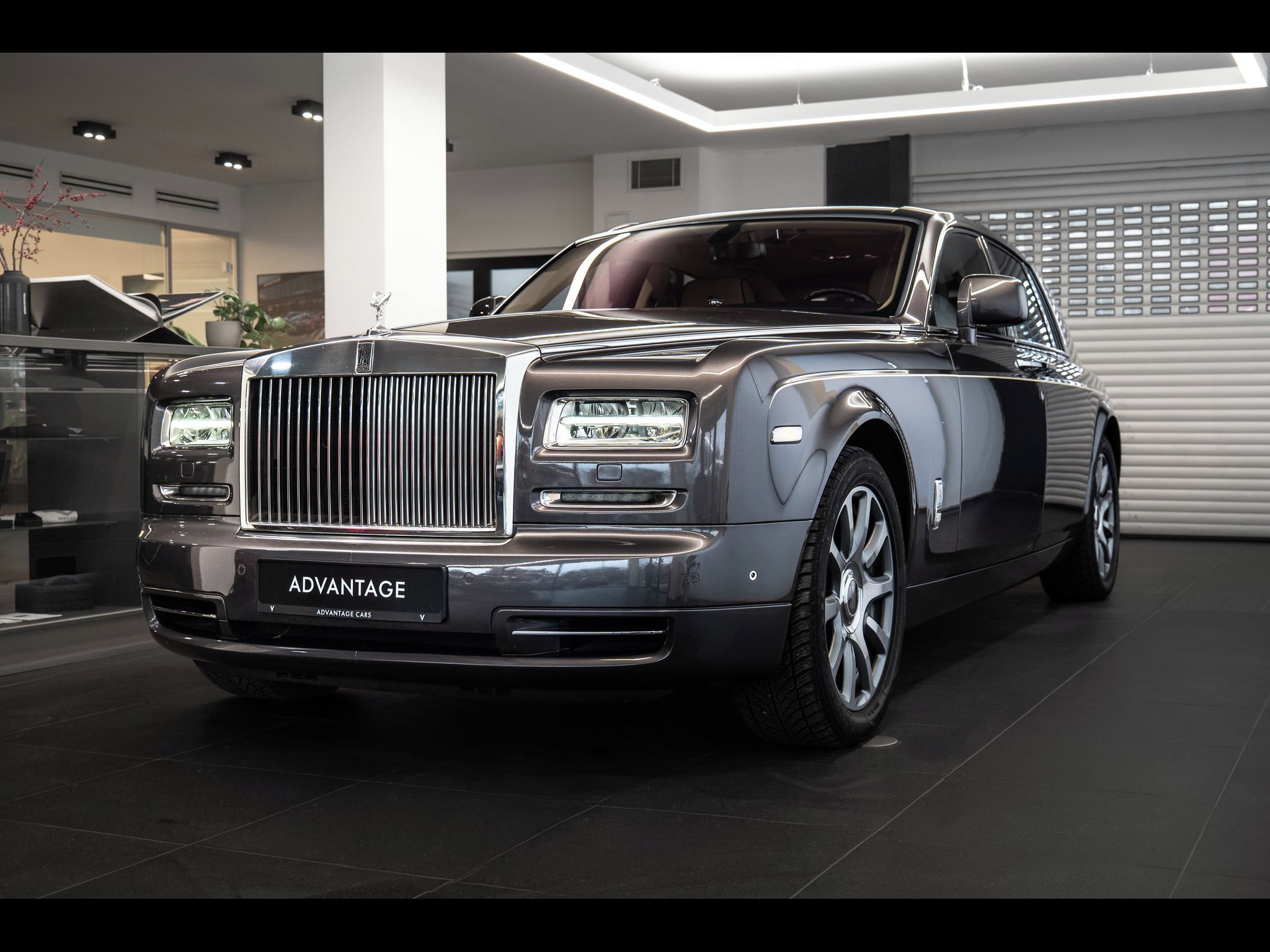 Rolls-Royce Phantom, 360/Vyhřívaná sedadla