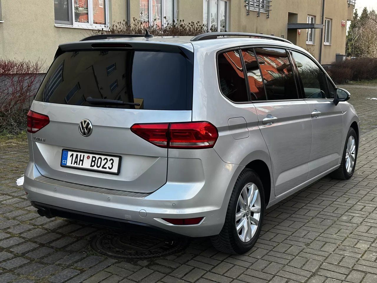 Volkswagen Touran, 2.0 TDI 110kW DSG CarPlay ACC - fotka 5