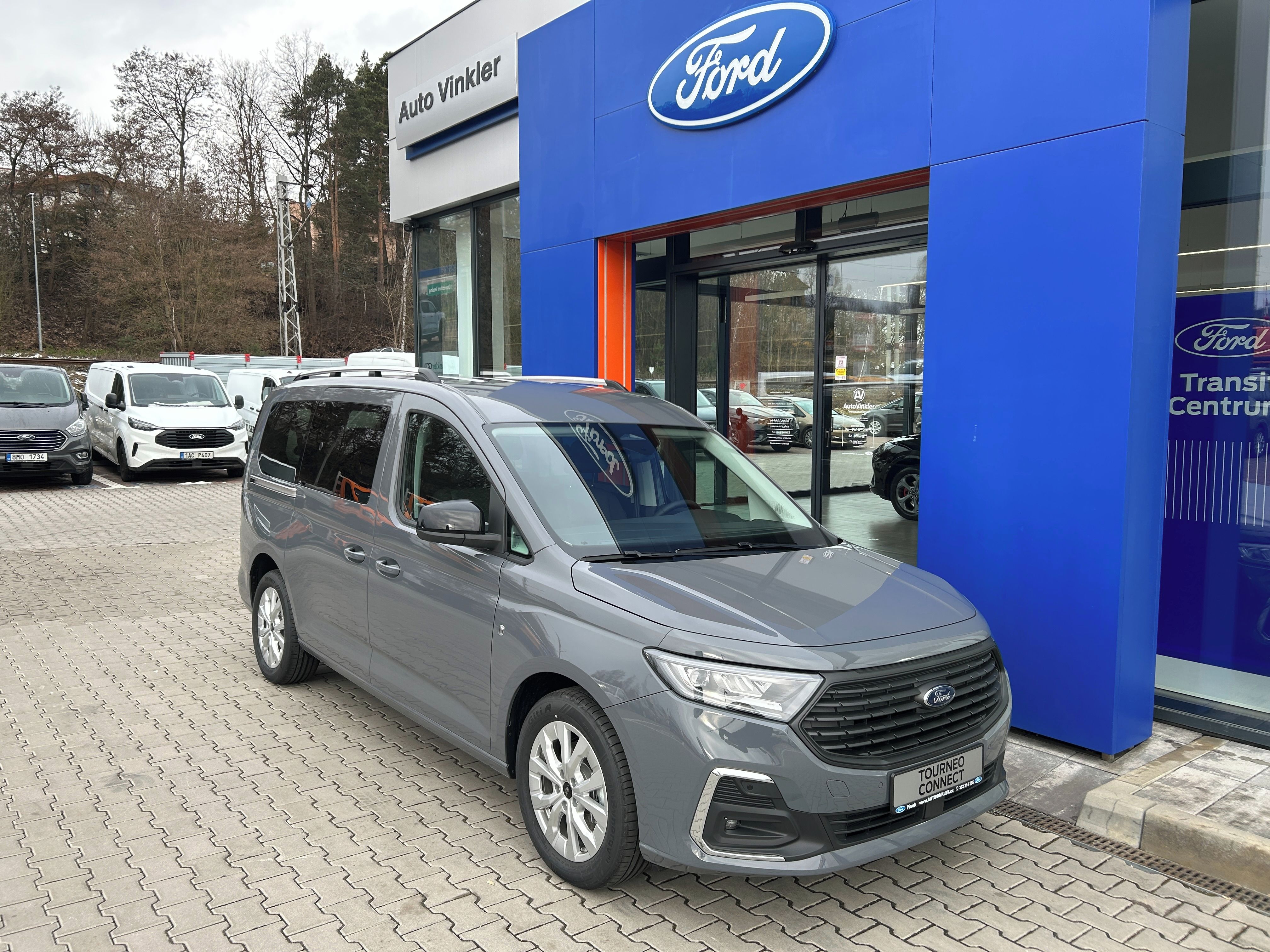 Ford Tourneo Connect, 1.5 Ecoboost 85kW AT Titanium