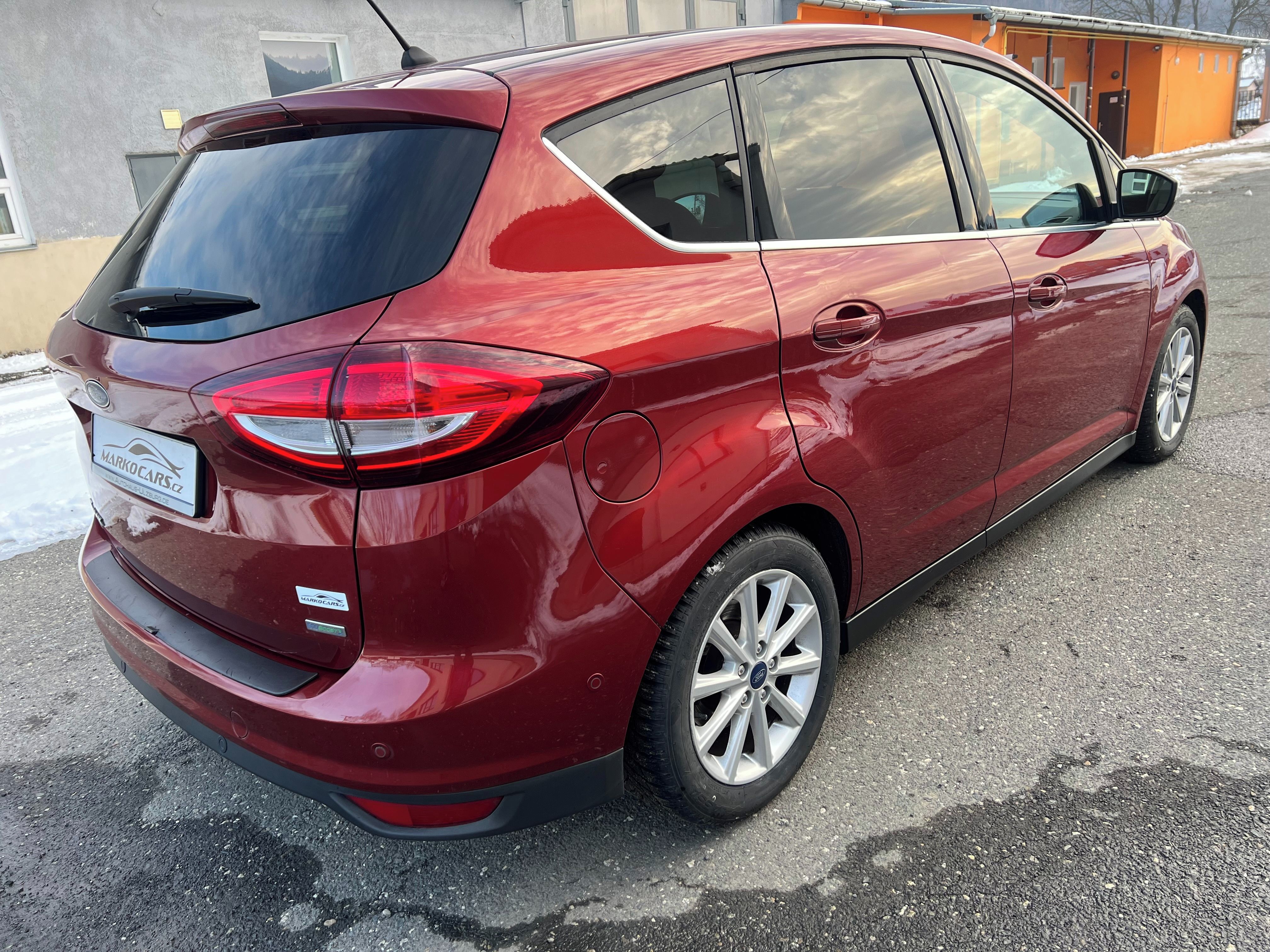Ford C-MAX, 1.0i 92KW EcoBoost TITANIUM - fotka 5