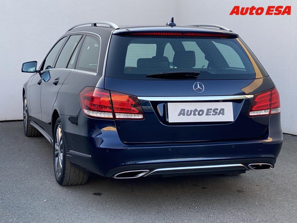 Mercedes-Benz Třídy E, 3.0 CDi E350 4M,Avantgarde - fotka 6