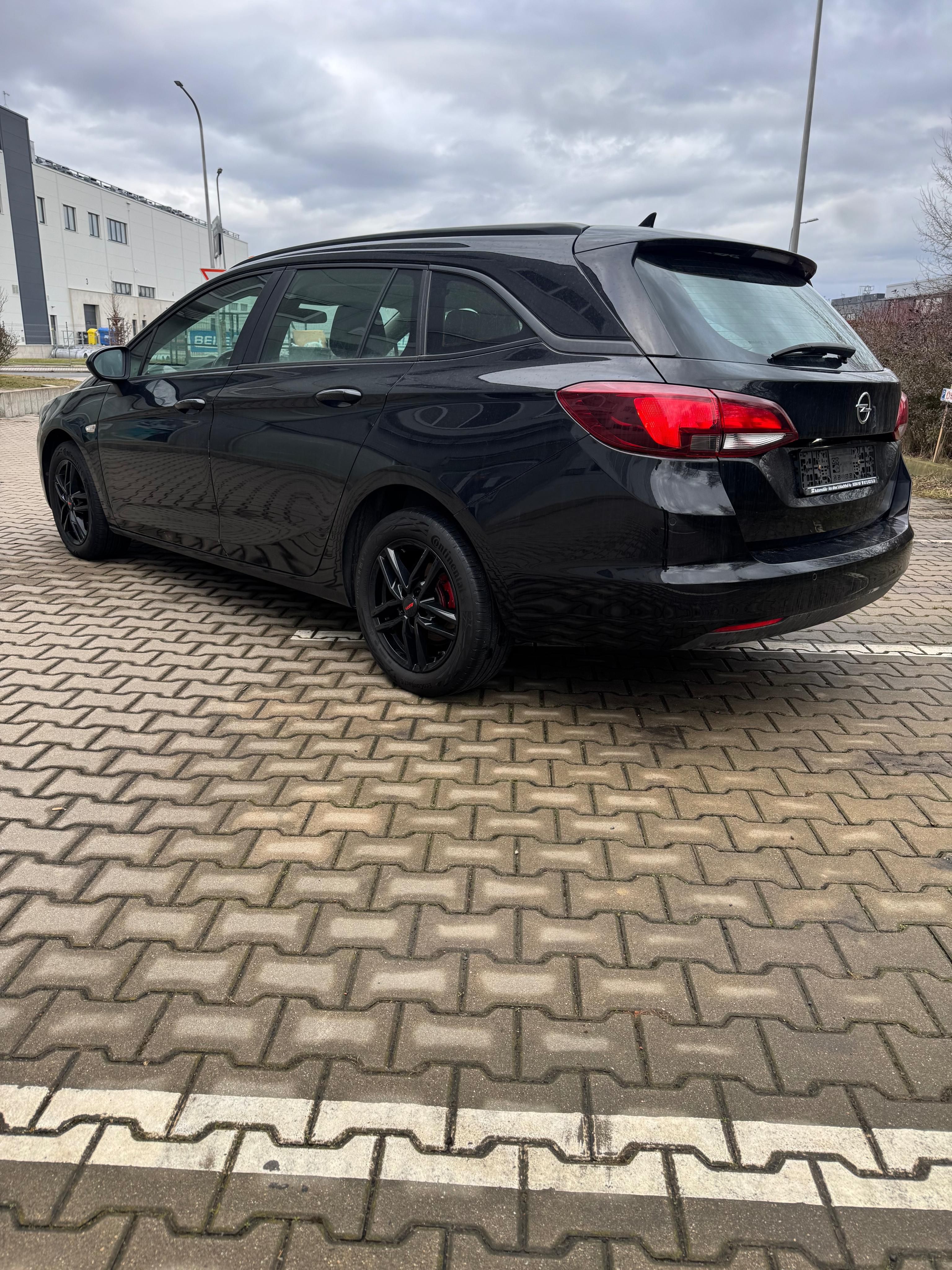 Opel Astra, 1.6 cdti - fotka 4