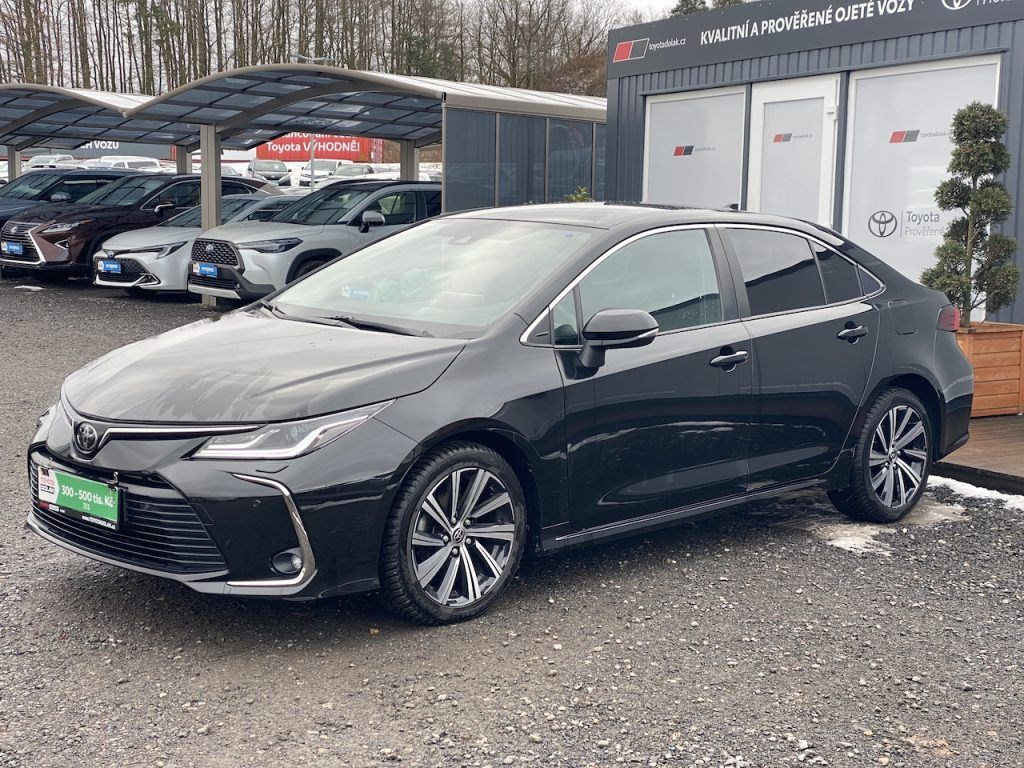 Toyota Corolla, 1.5i, ČR-1m, Style Tech, DPH - fotka 4