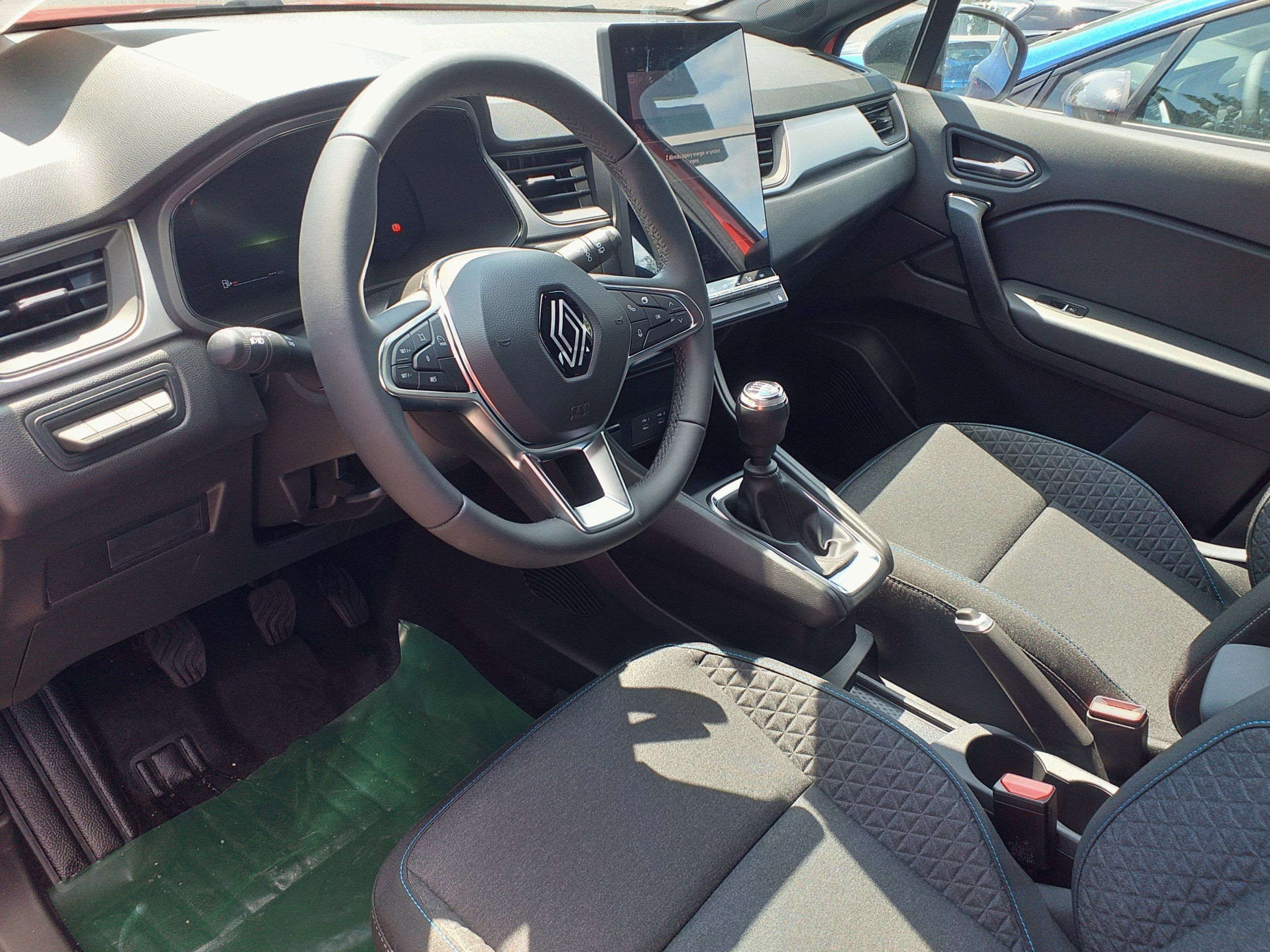 Renault Captur, evolution TCe 90 - fotka 3