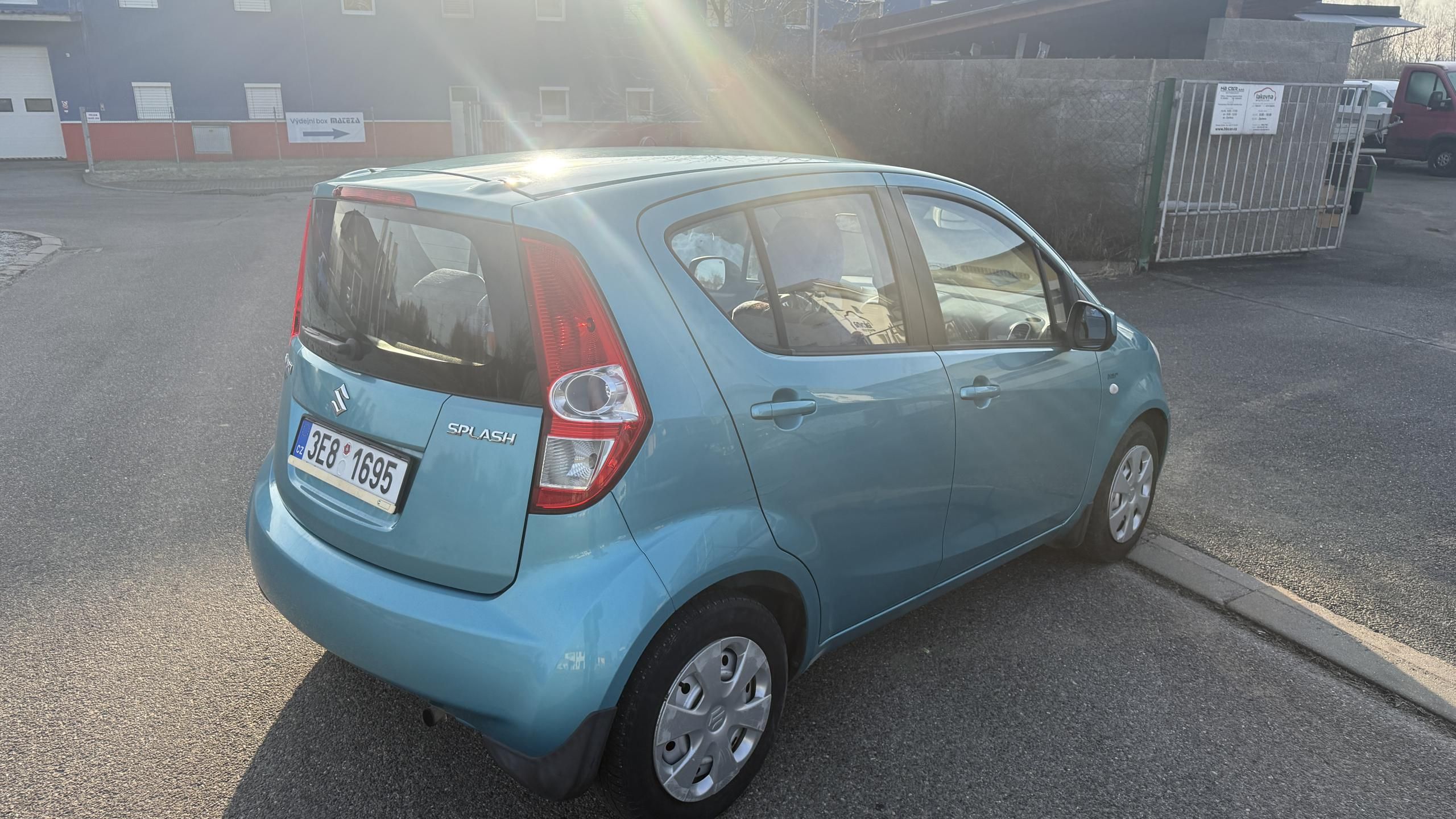 Suzuki Splash, 1.0 94 TIS KM KLIMA PŮVOD ČR - fotka 6