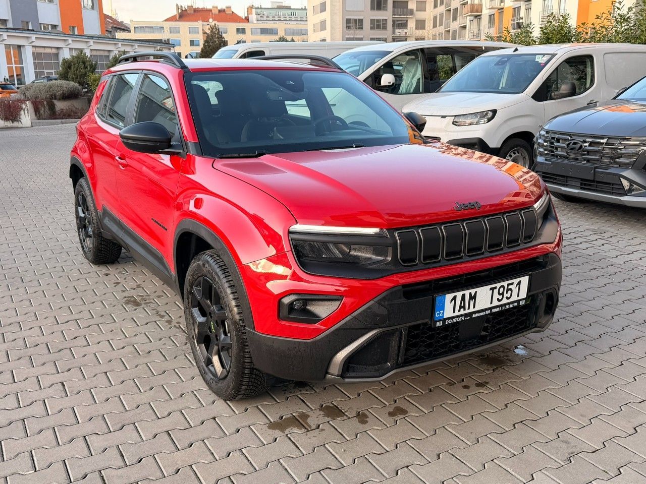 Jeep Avenger, 4xe Upland 1.2 Turbo e-Hybrid - fotka 2