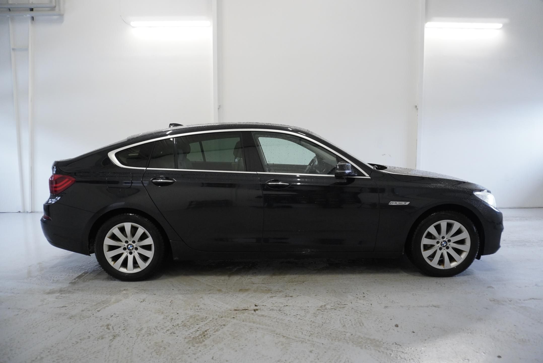 BMW Řada 5, 530D 190kW GRANTURISMO XDRIVE - fotka 5