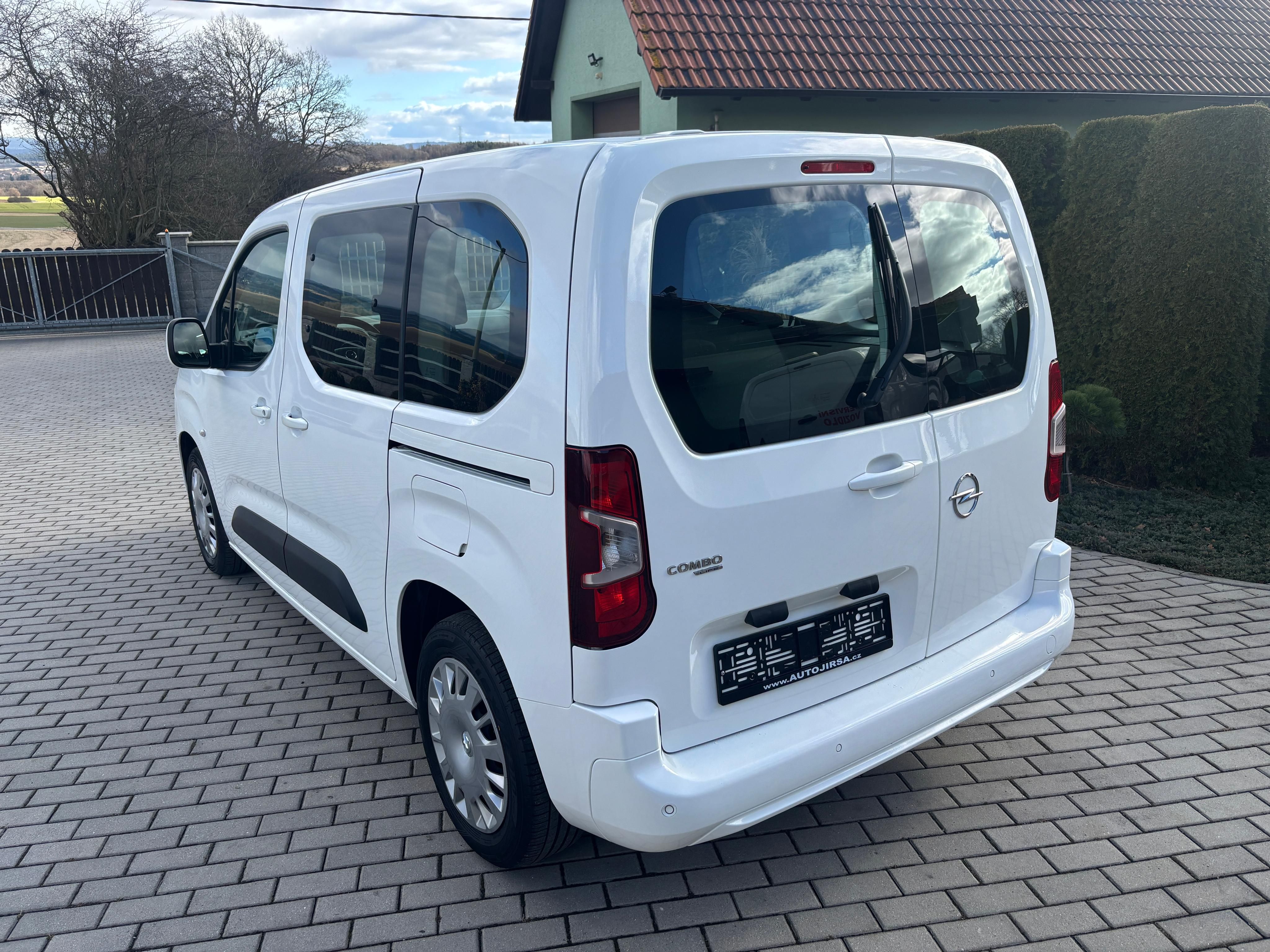 Opel Combo, LIFE 1,5 CDTI,klima,serviska - fotka 6