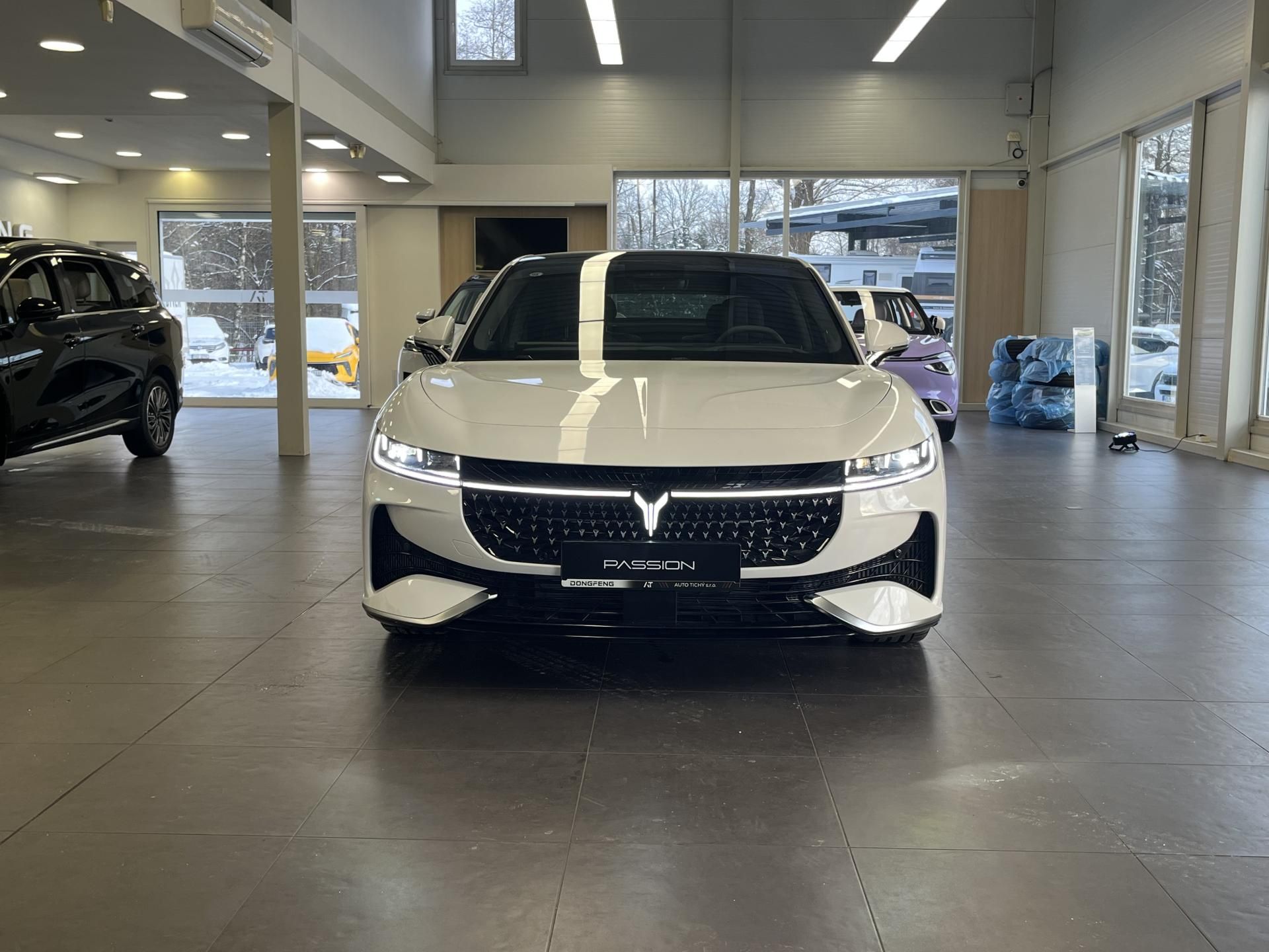 Dongfeng, Voyah Passion PHEV PHEV 4x4 - fotka 2