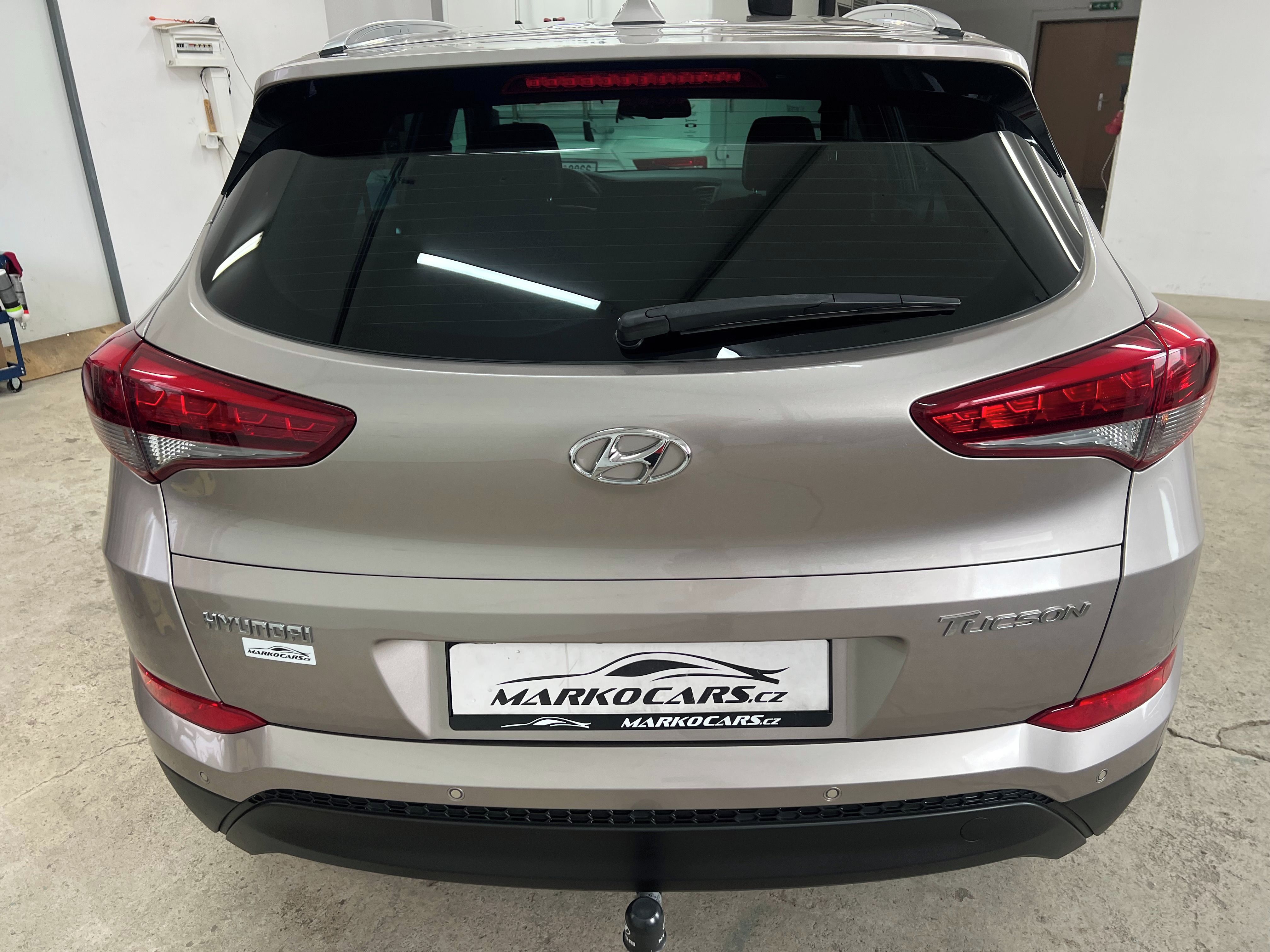 Hyundai Tucson, 1.6 GDi SERVISKA NAVI TAŽNÉ Z. - fotka 6