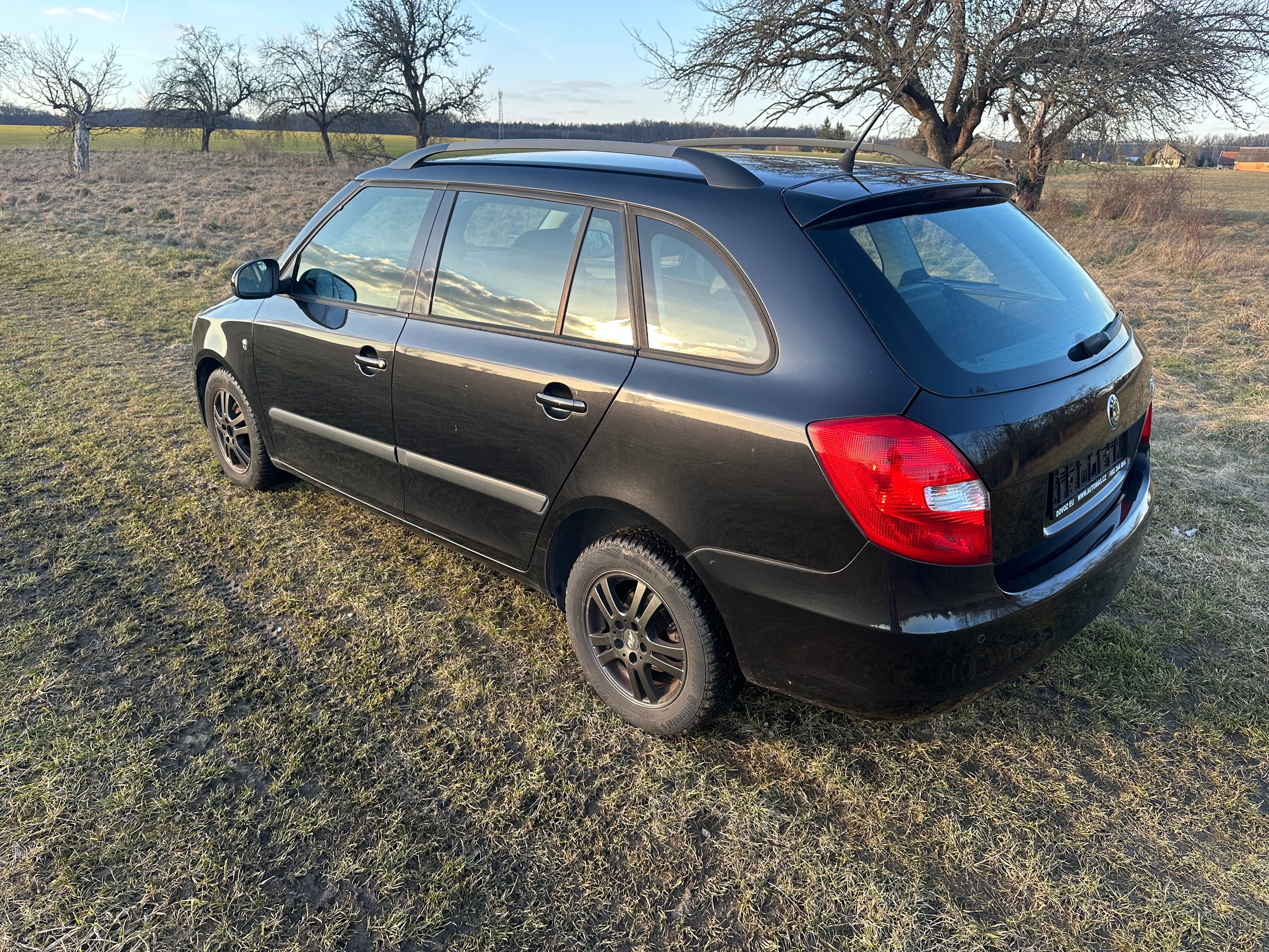 Škoda Fabia, 1.2 TSI-AL.KOLA-KLIMATRONIC - fotka 4