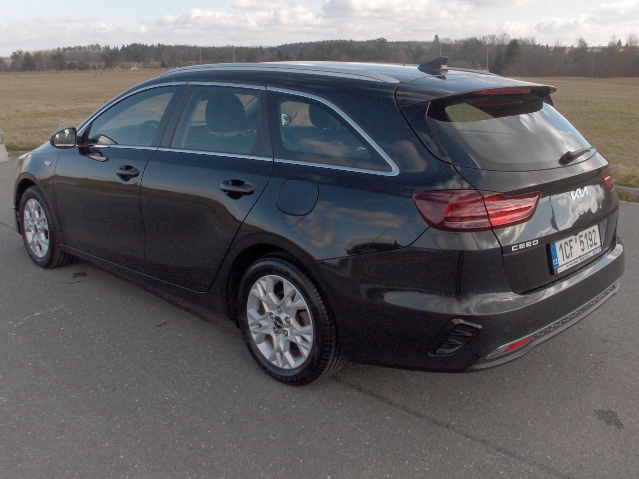 Kia Cee´d, 1.5 T-GDi118kW, Navigace,tažné - fotka 5