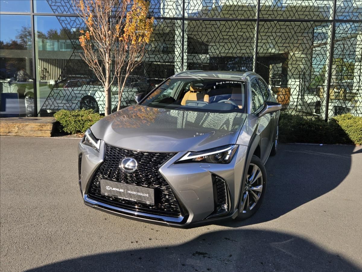 Lexus UX 300h, 2,0 F SPORT Design - fotka 2