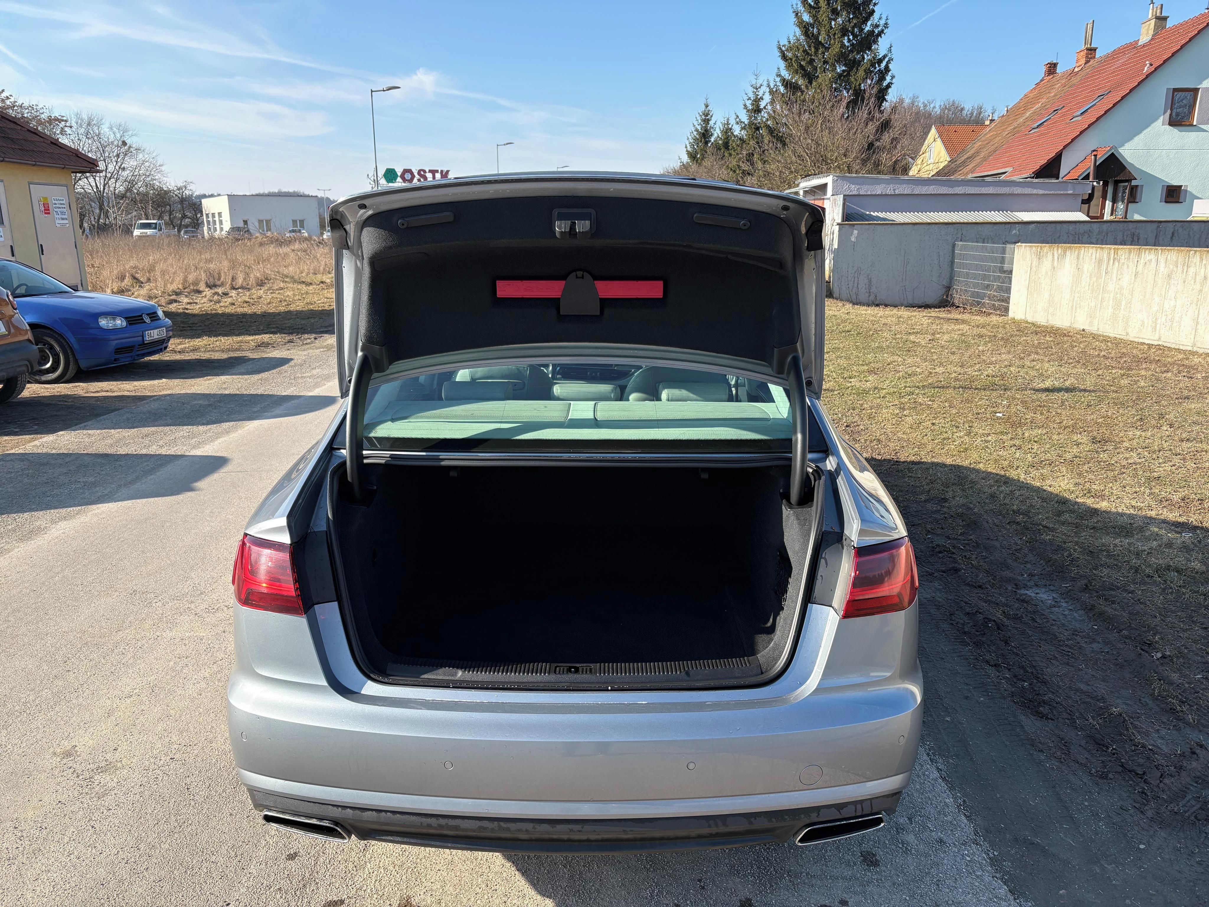 Audi A6, 2.0TDi-140kW ČR Facelift - fotka 6