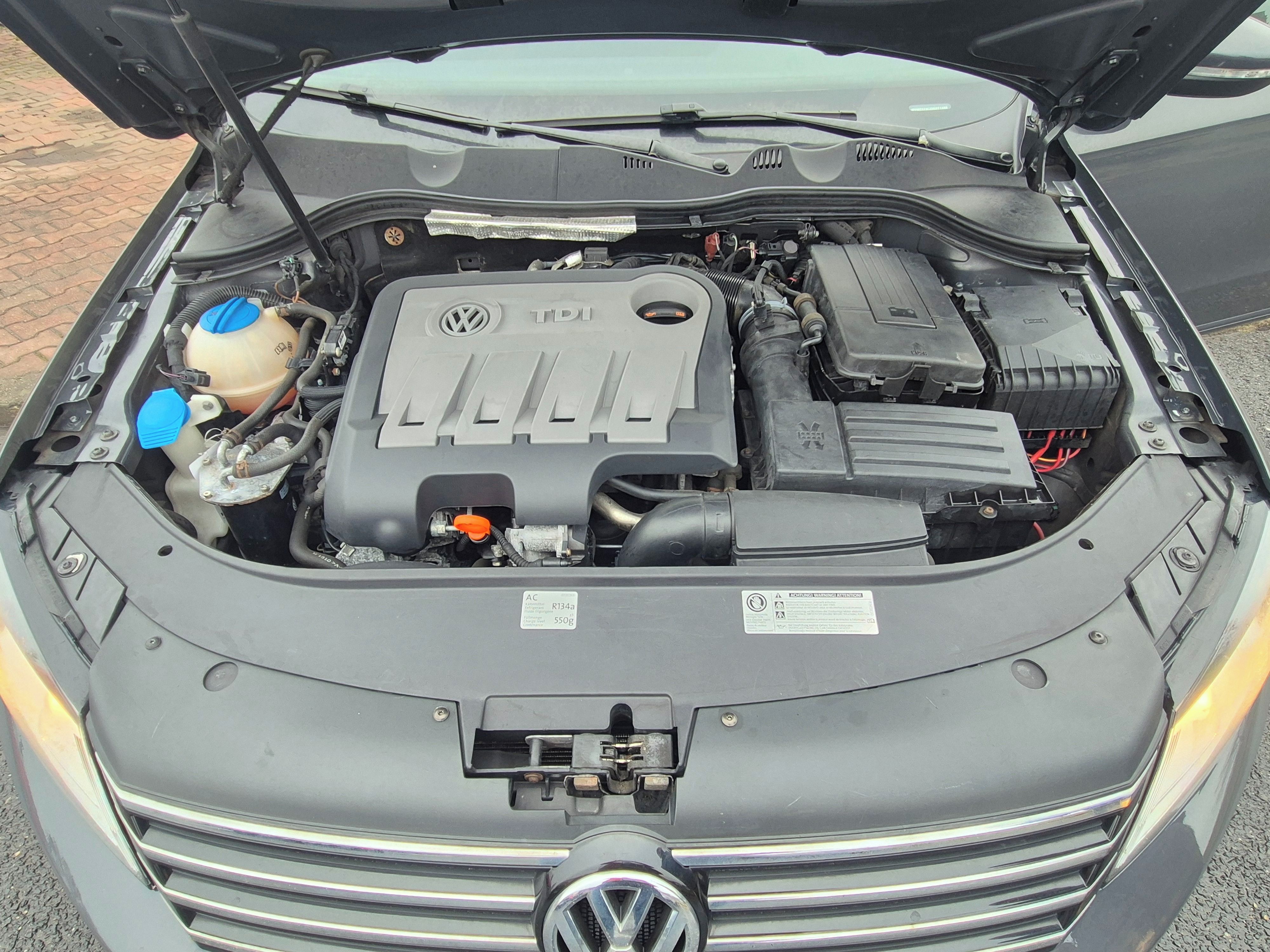 Volkswagen Passat, 2.0TDI - fotka 5