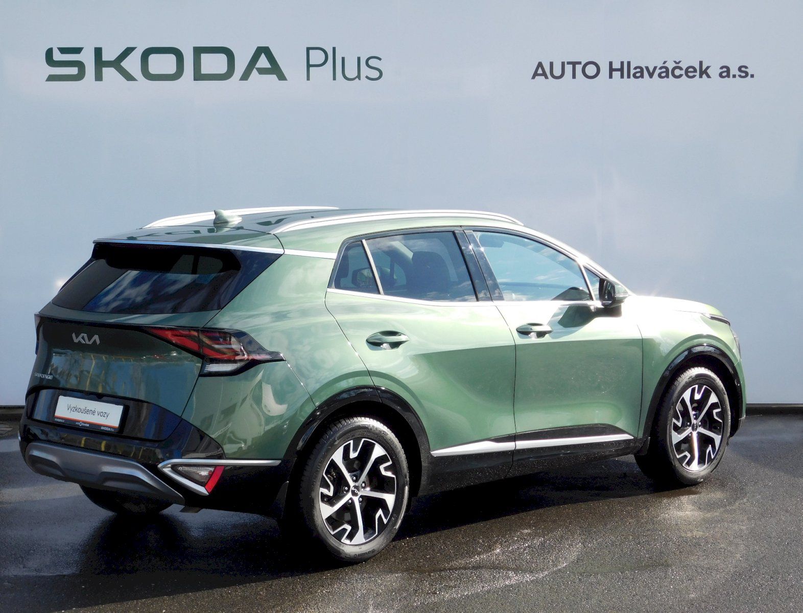 Kia Sportage, 1,6T-GDi 110kW 7DCT TOP - fotka 2