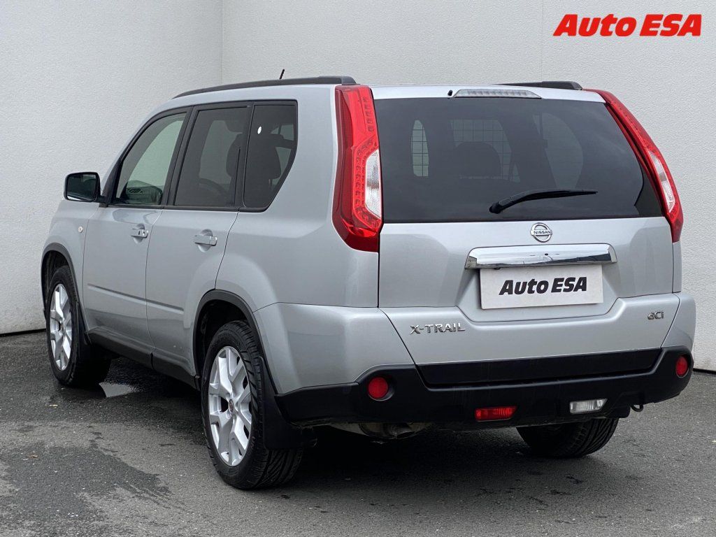 Nissan X-Trail, 2.0 dCi 4x4,AT,xenon - fotka 6