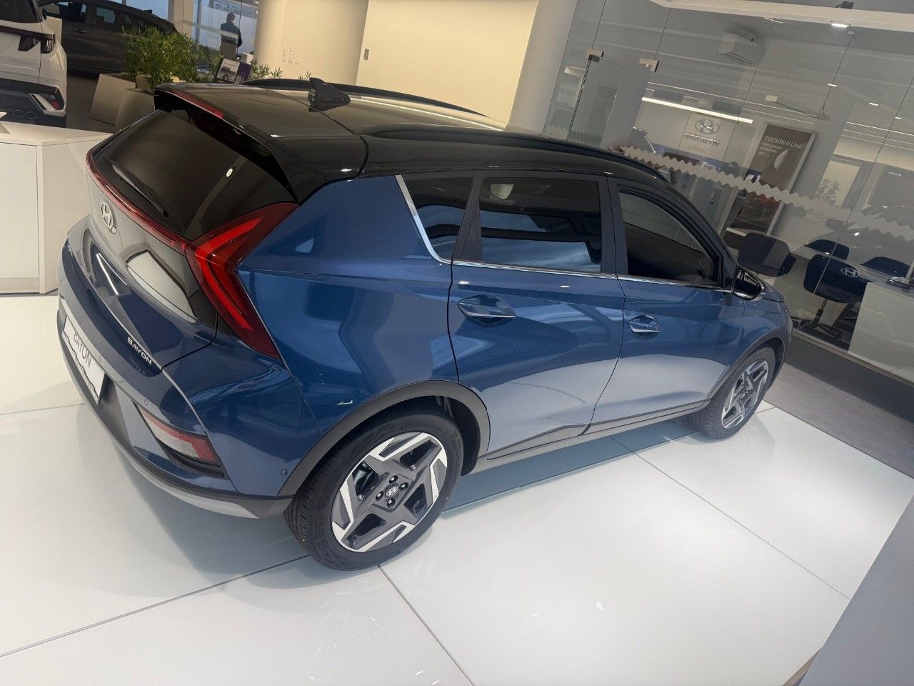 Hyundai Bayon, BAYON FL 1,0 TGDI DCT STYLE PR - fotka 3