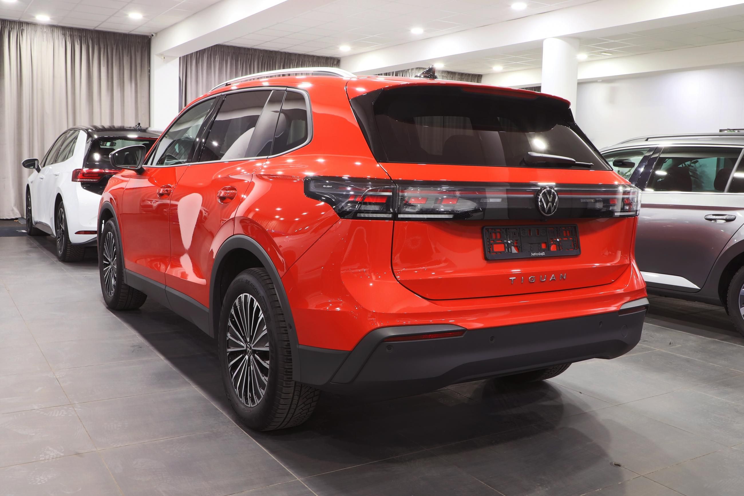 Volkswagen Tiguan, 2.0 TDI 110kW DSG / 2025 - fotka 4